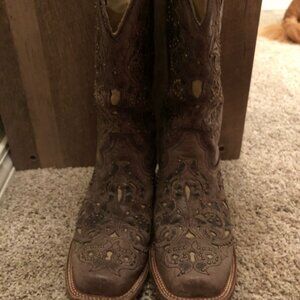 Corral vintage studded cow girl boots